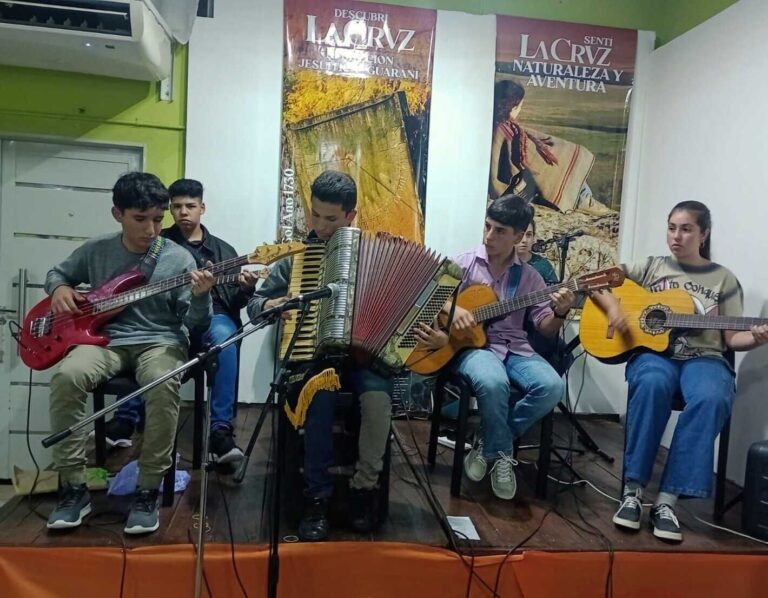 345431205_957110572271945_2002123543700996265_n