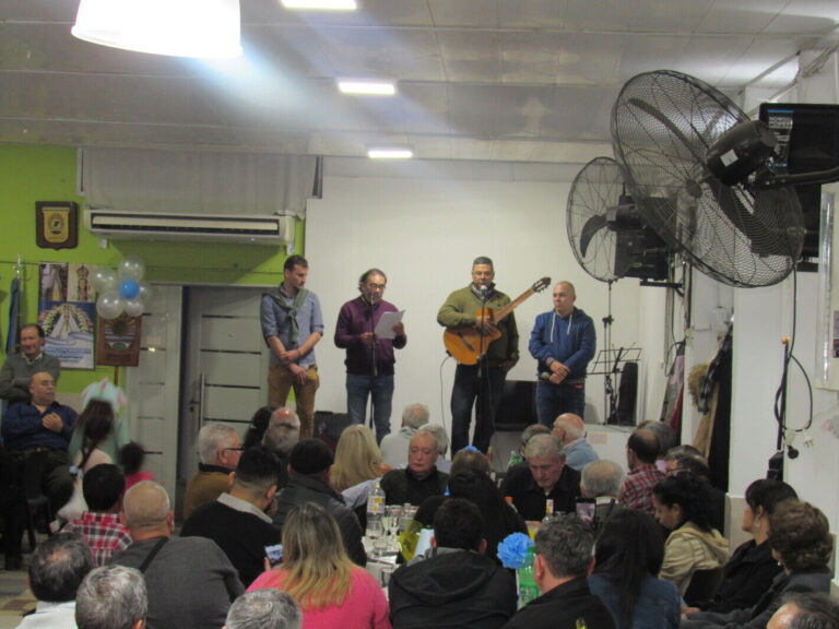 357371965_10232494357127375_2282640744226597333_n