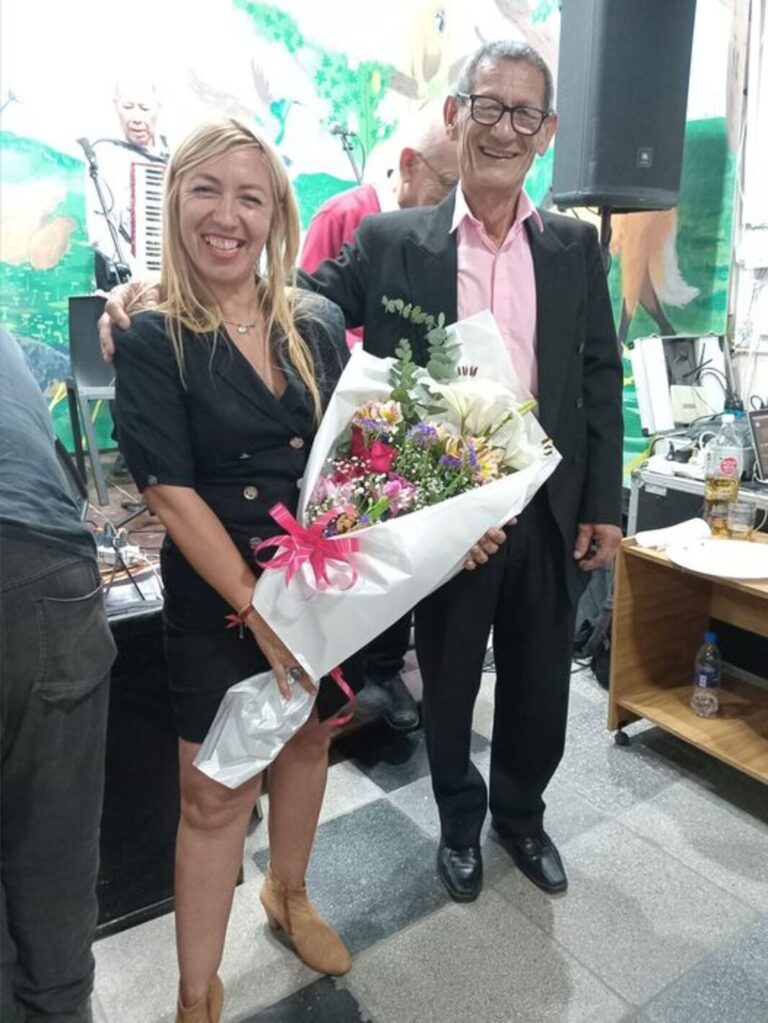 401489378_6960323764024540_6881649609390157929_n - copia