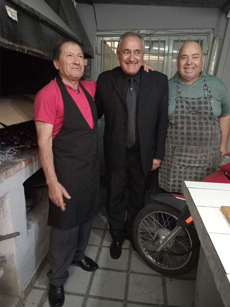 407905391_7033115083412074_4264415747304424913_n