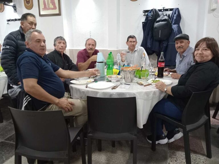 407930361_7033121566744759_319069500963735590_n